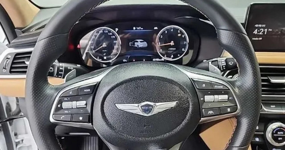 Genesis G70 