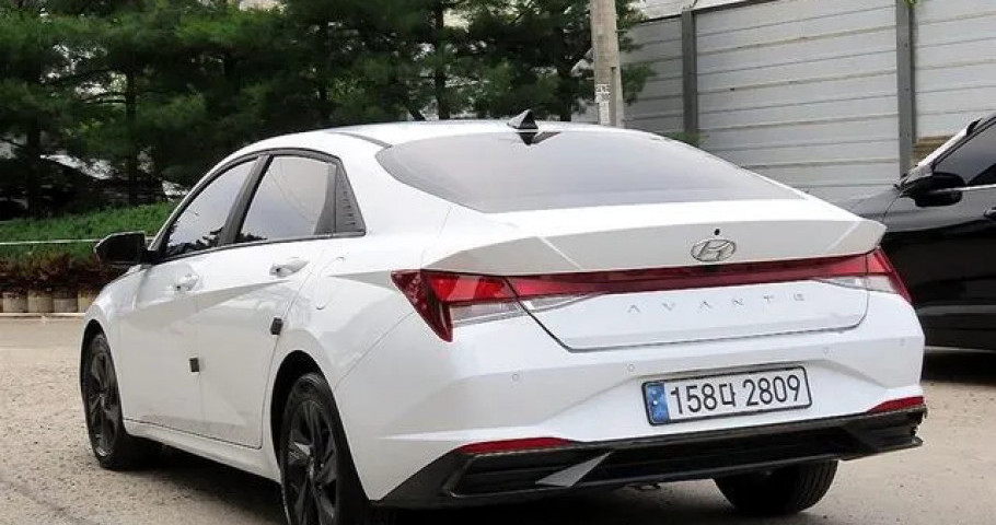 Hyundai Avante (Elantra) 