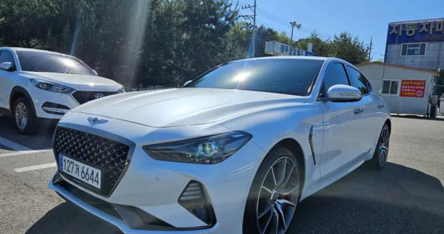 Genesis G70 