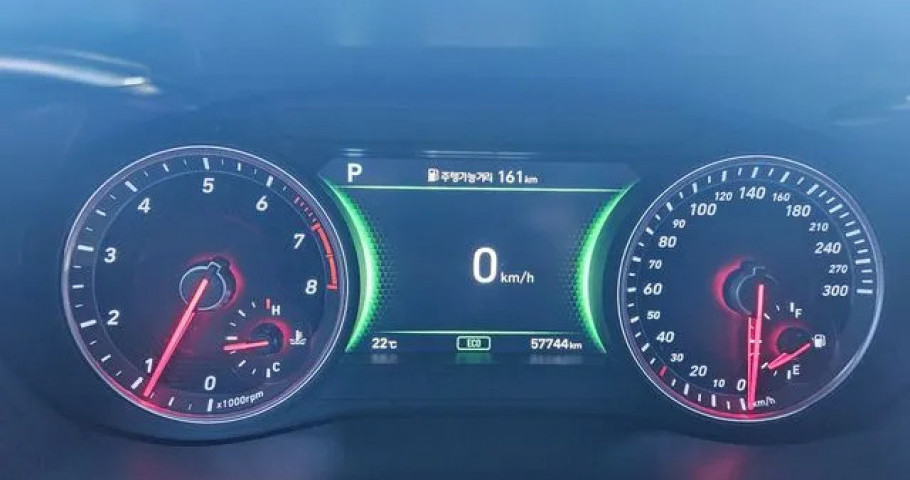 Genesis G70 