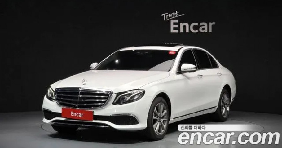 Mercedes-Benz E-Class 