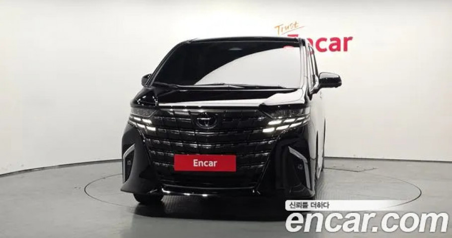 Toyota Alphard 