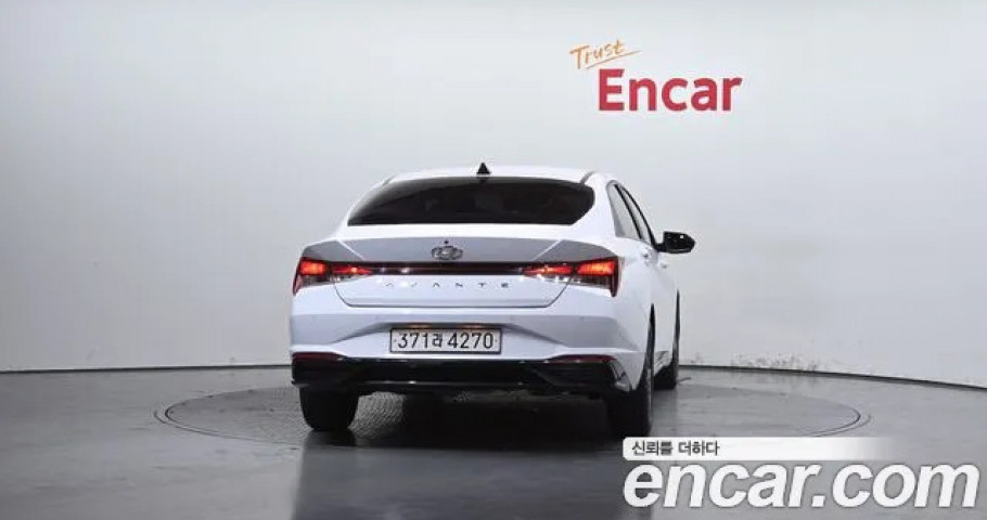 Hyundai Avante (Elantra) 