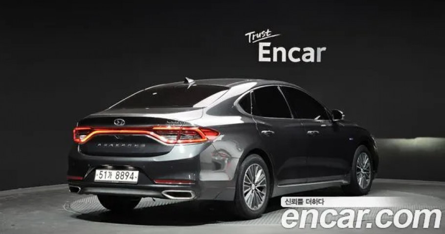 Hyundai Grandeur 