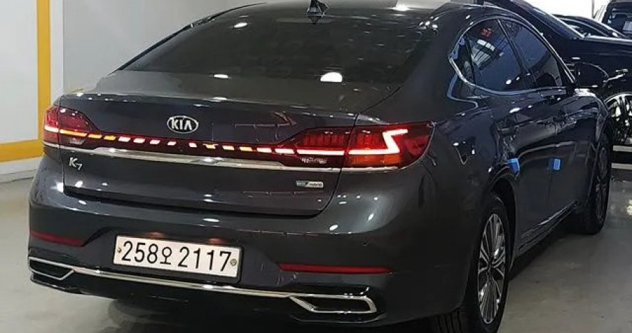 Kia K7 