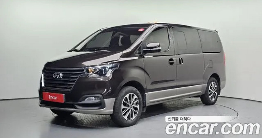 Hyundai Starex 