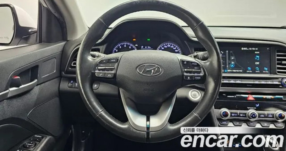 Hyundai Avante (Elantra) 