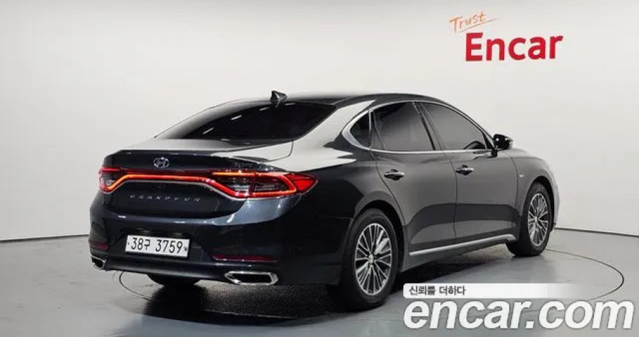 Hyundai Grandeur 
