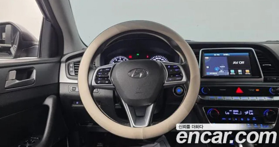 Hyundai Sonata 
