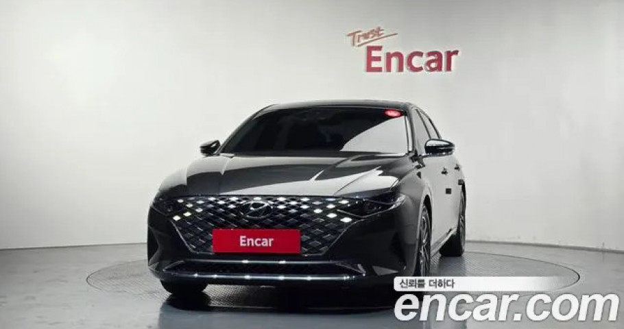 Hyundai Grandeur 