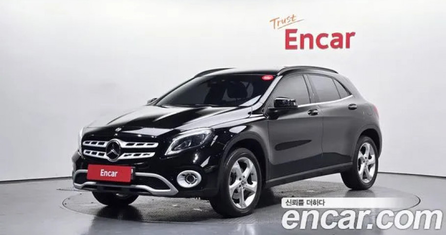 Mercedes-Benz Gla-Class 