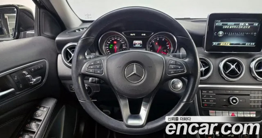 Mercedes-Benz Gla-Class 