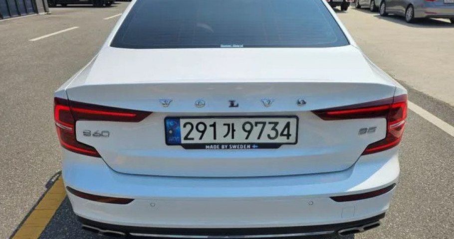 Volvo S60 