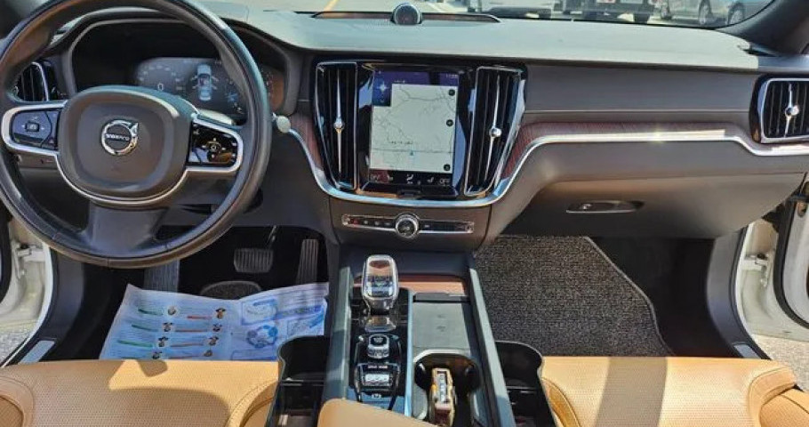 Volvo S60 