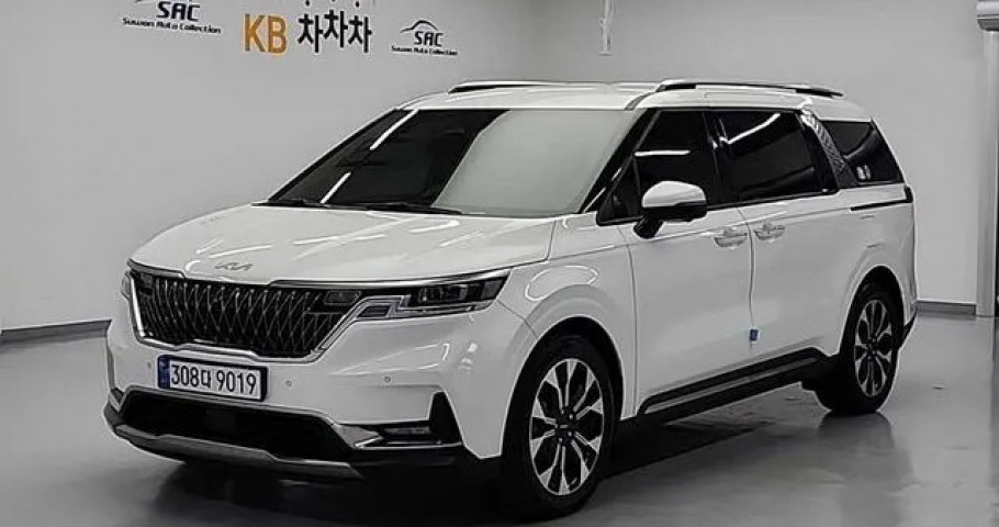Kia Carnival 