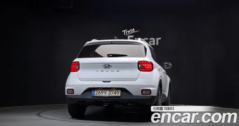 Hyundai Venue 