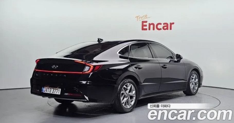 Hyundai Sonata 