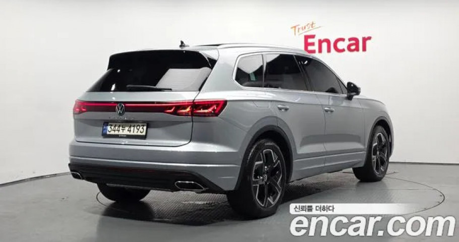 Volkswagen Touareg 
