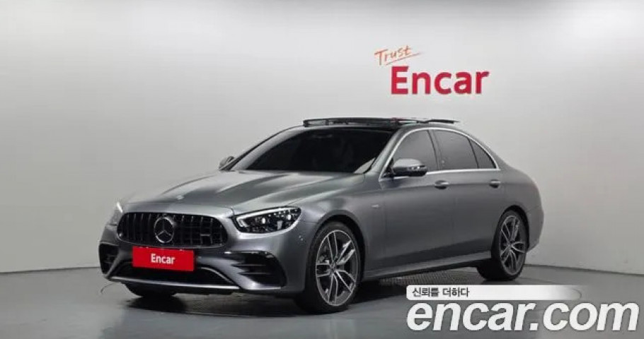Mercedes-Benz E-Class 