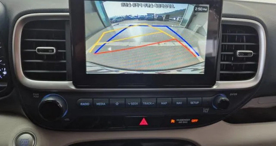 Hyundai Venue 