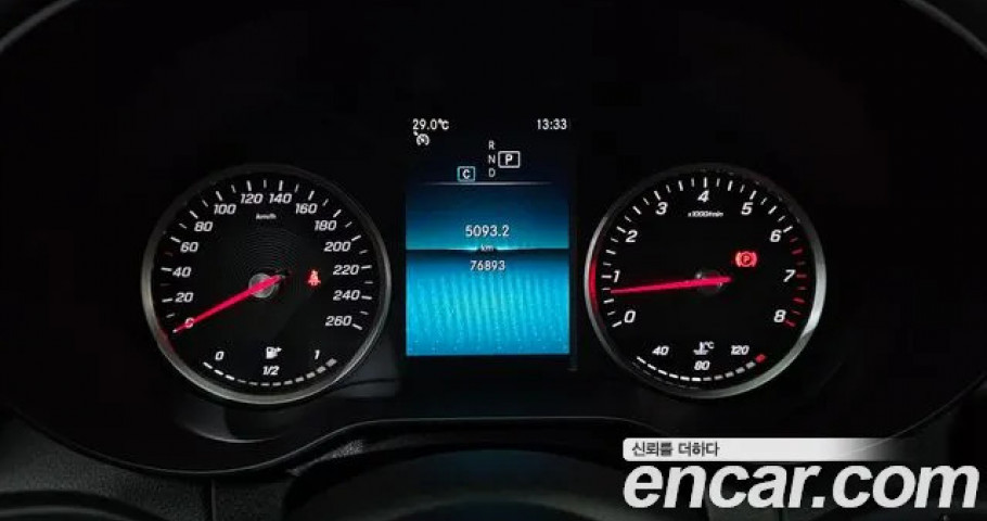 Mercedes-Benz C-Class 