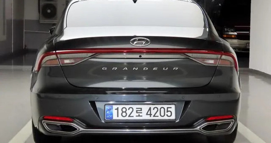 Hyundai Grandeur 