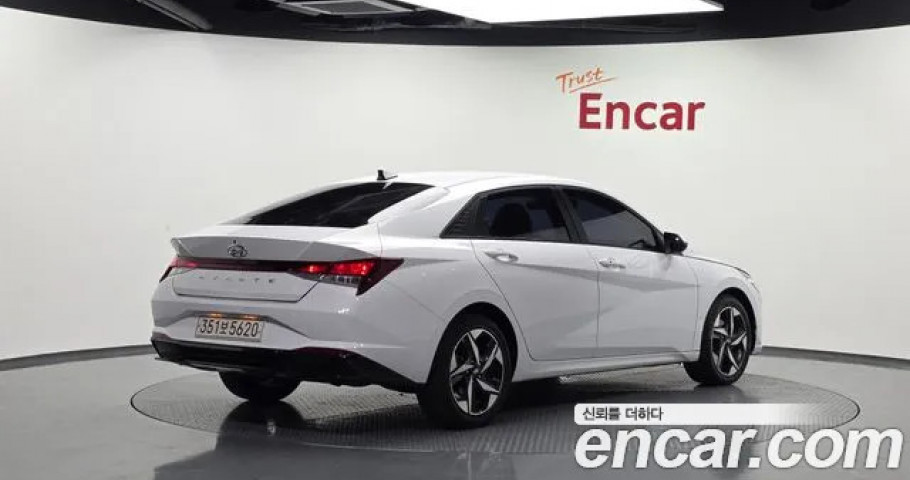 Hyundai Avante (Elantra) 