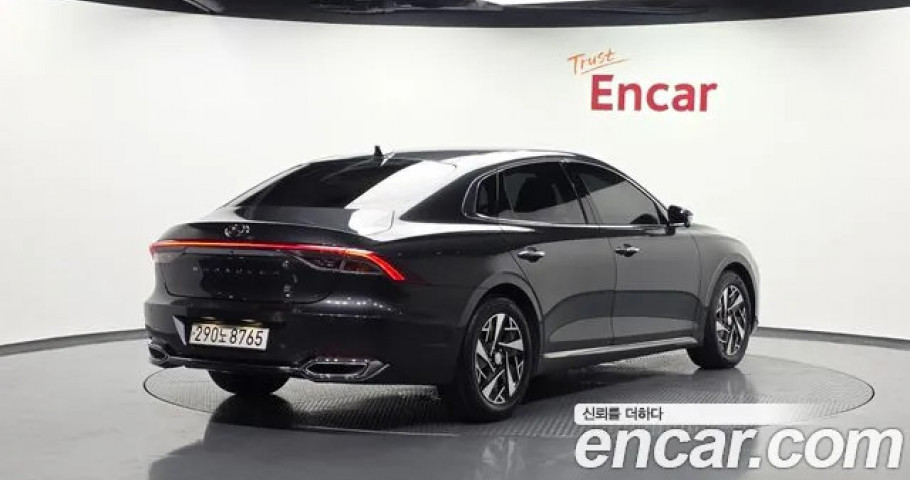 Hyundai Grandeur 