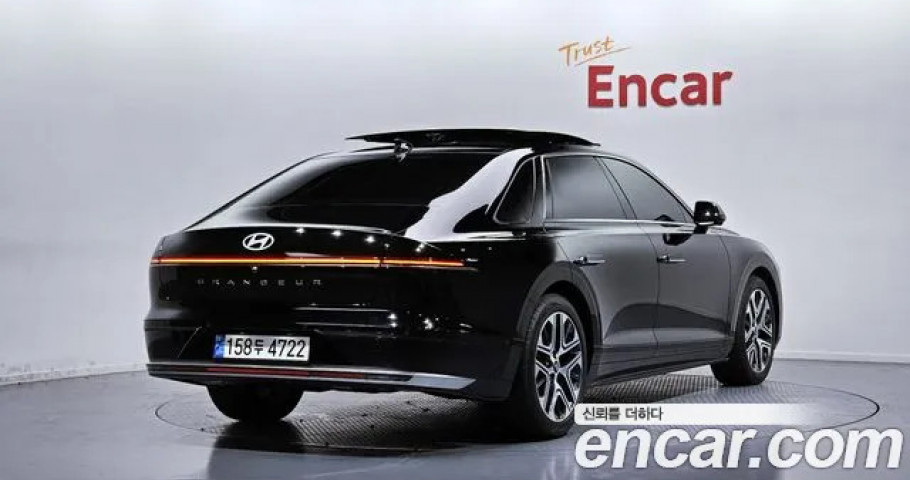 Hyundai Grandeur 
