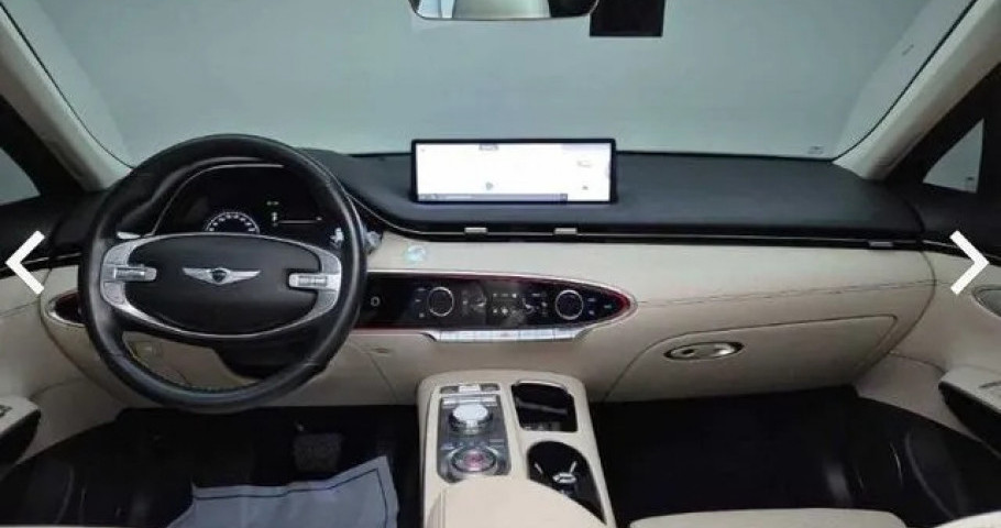 Genesis Gv70 