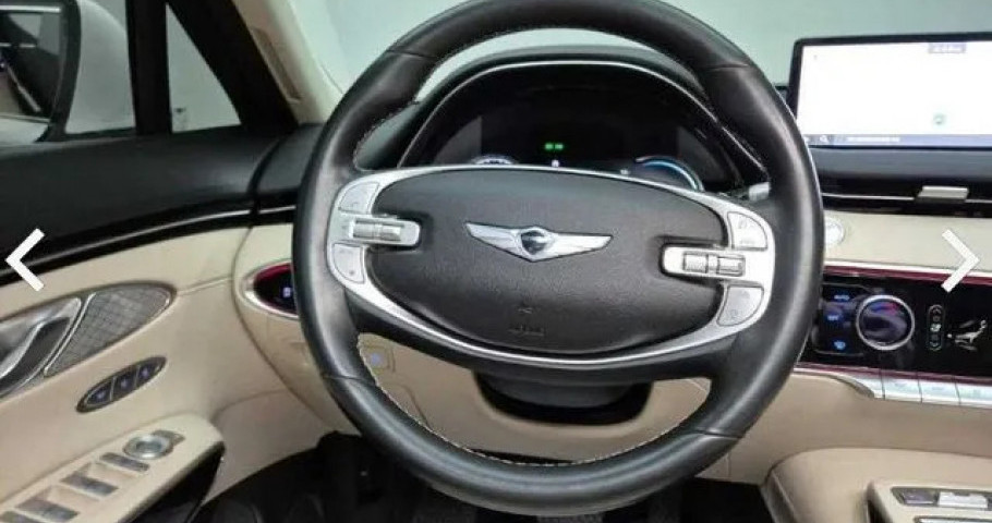 Genesis Gv70 