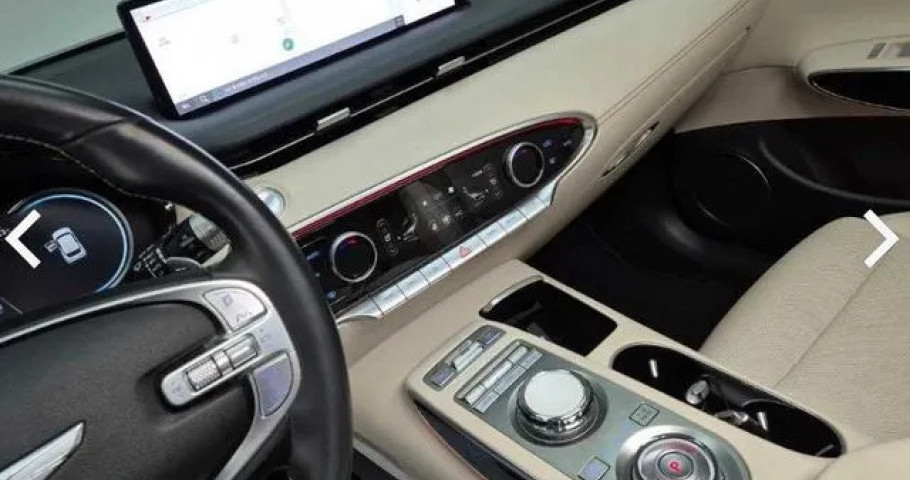 Genesis Gv70 