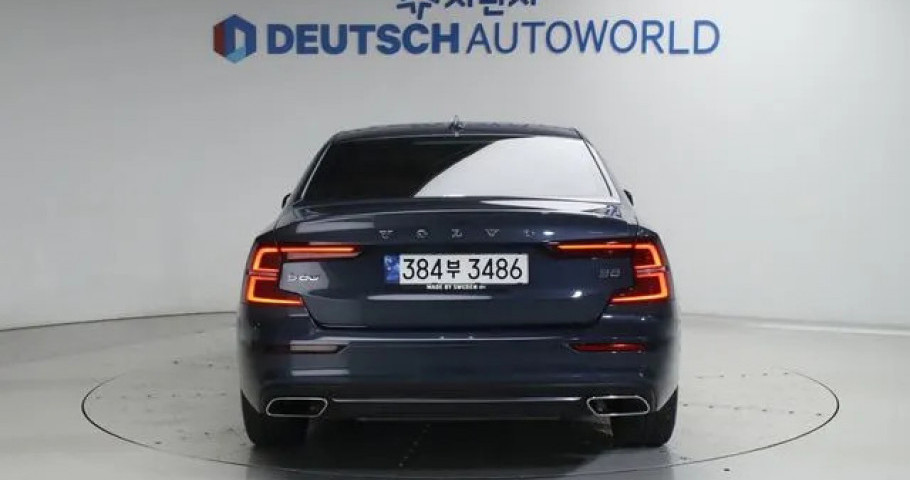 Volvo S60 