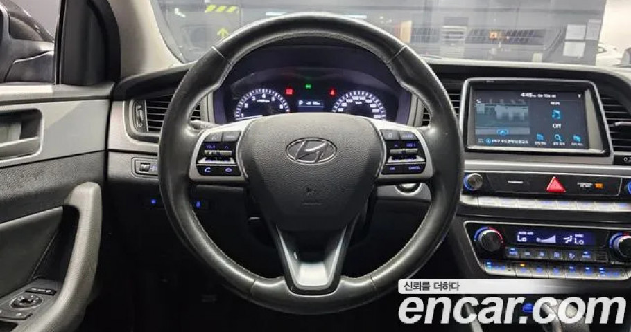Hyundai Sonata 