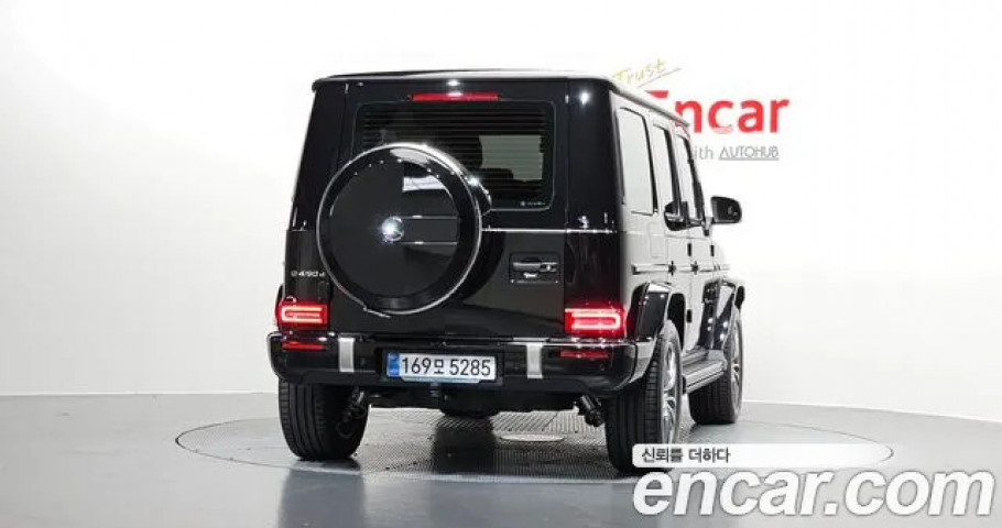 Mercedes-Benz G-Class 