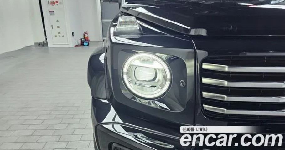 Mercedes-Benz G-Class 