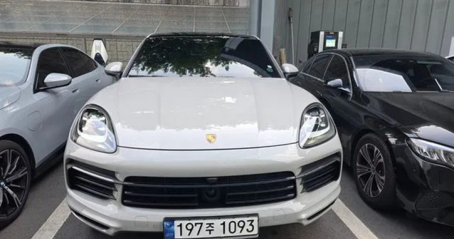 Porsche Cayenne 
