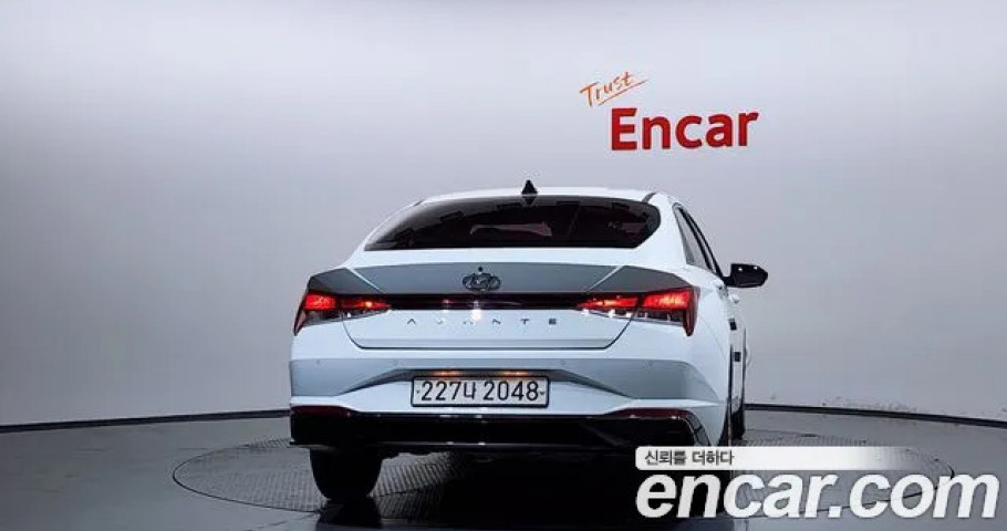 Hyundai Avante (Elantra) 