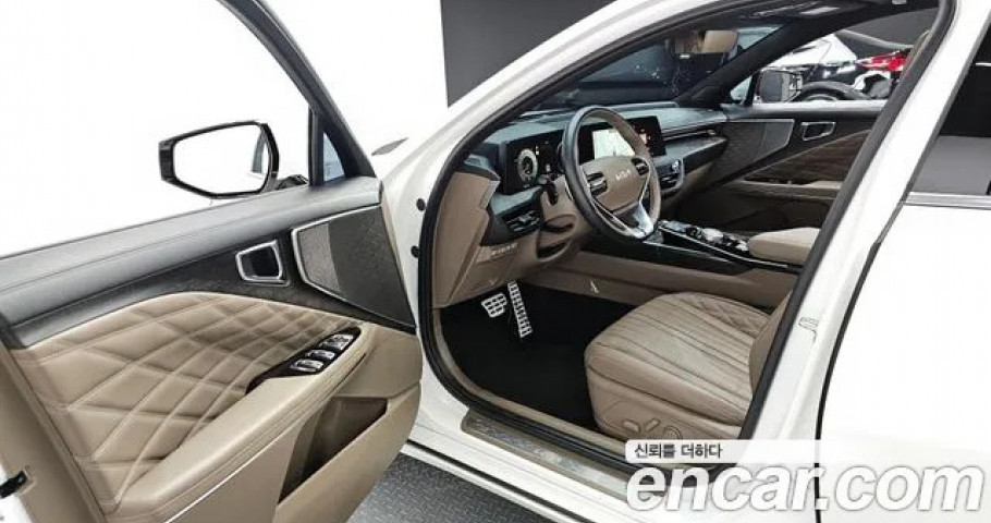 Kia K8 