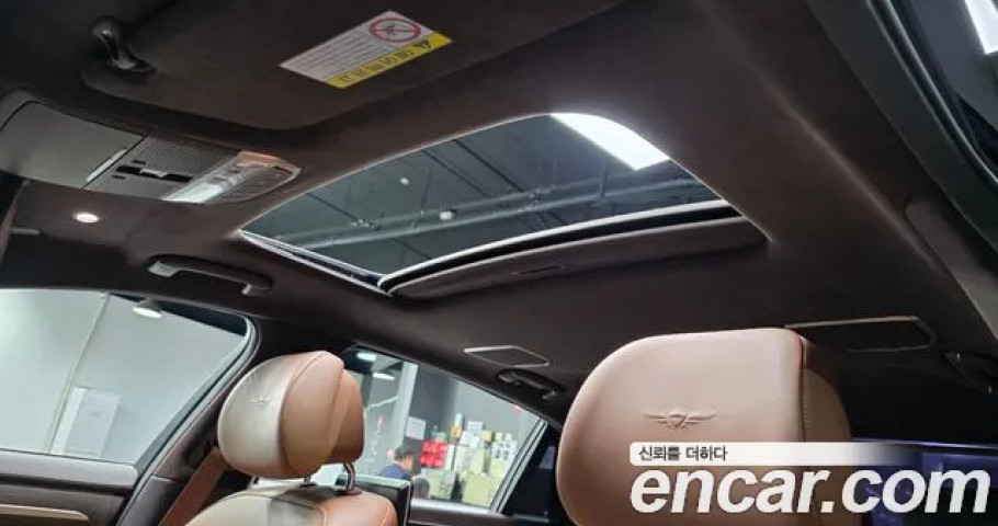 Genesis G90 