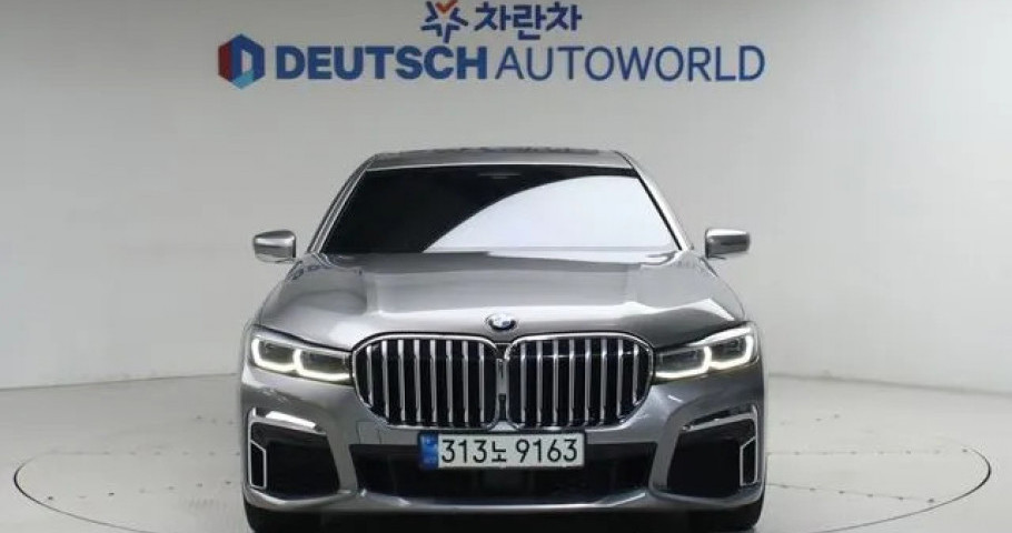 Bmw 7-Series 