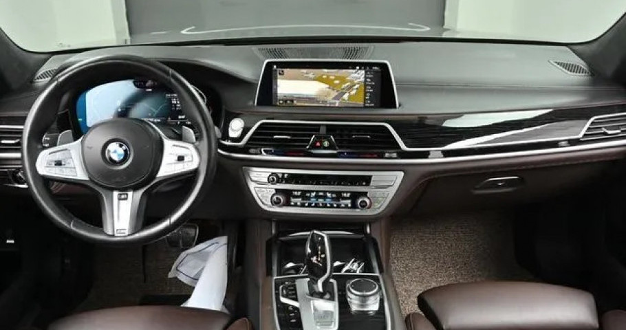Bmw 7-Series 