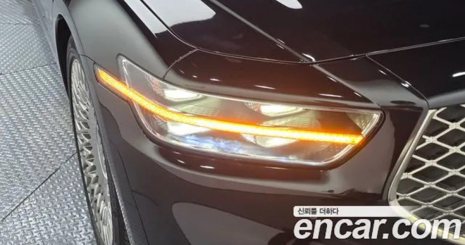 Genesis G90 