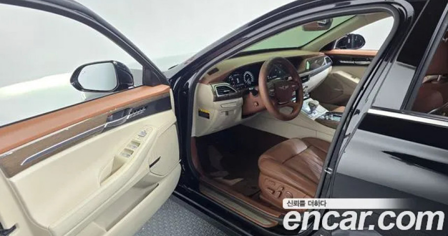 Genesis G90 