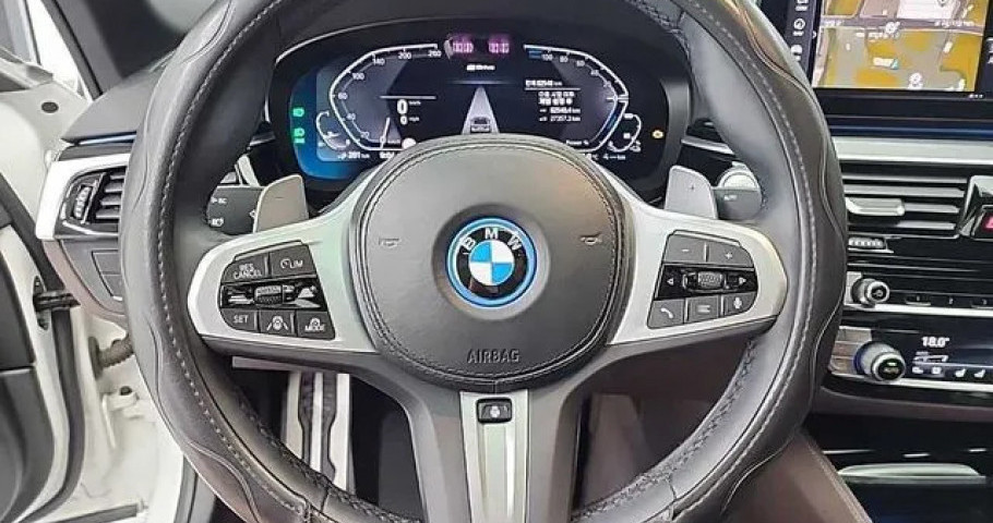 Bmw 5-Series 