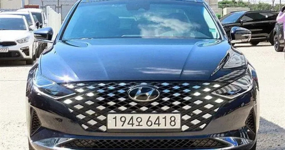 Hyundai Grandeur 