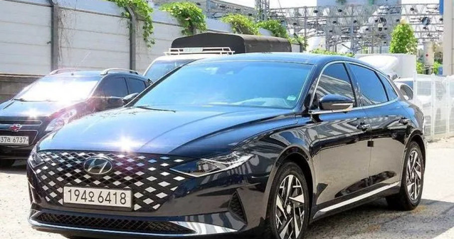 Hyundai Grandeur 