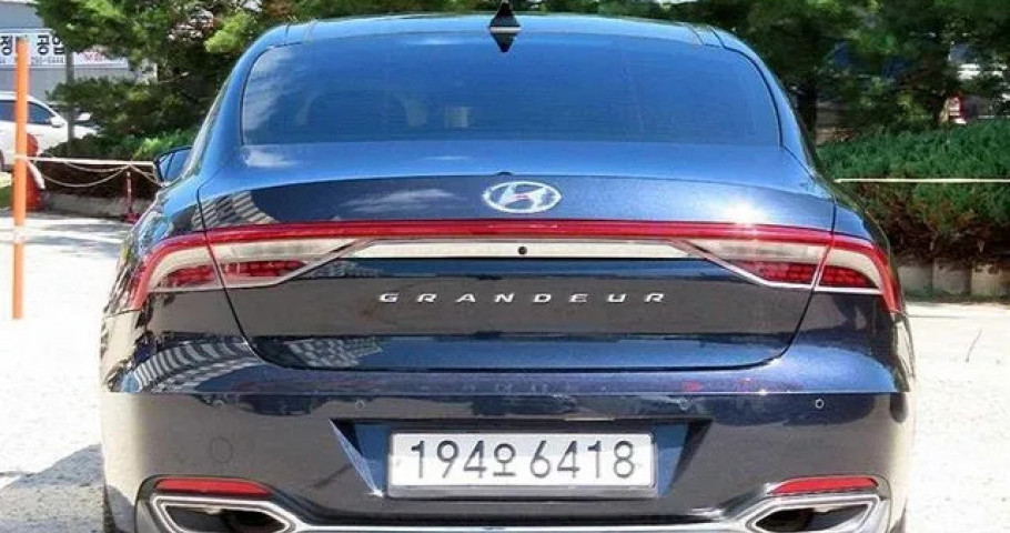 Hyundai Grandeur 