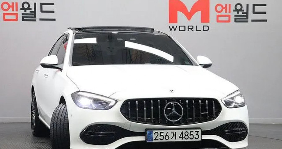 Mercedes-Benz C-Class 