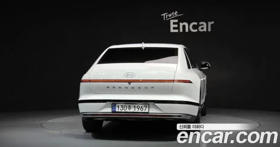 Hyundai Grandeur 